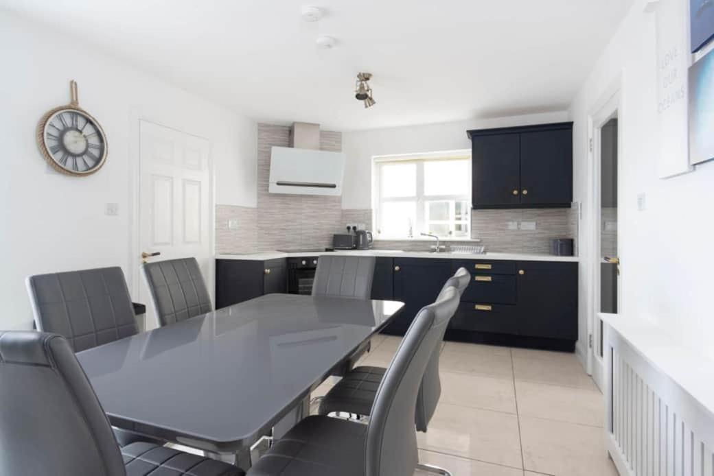 Willa Modern Newly Refurbished House 10 Minute Walk From Lahinch Zewnętrze zdjęcie